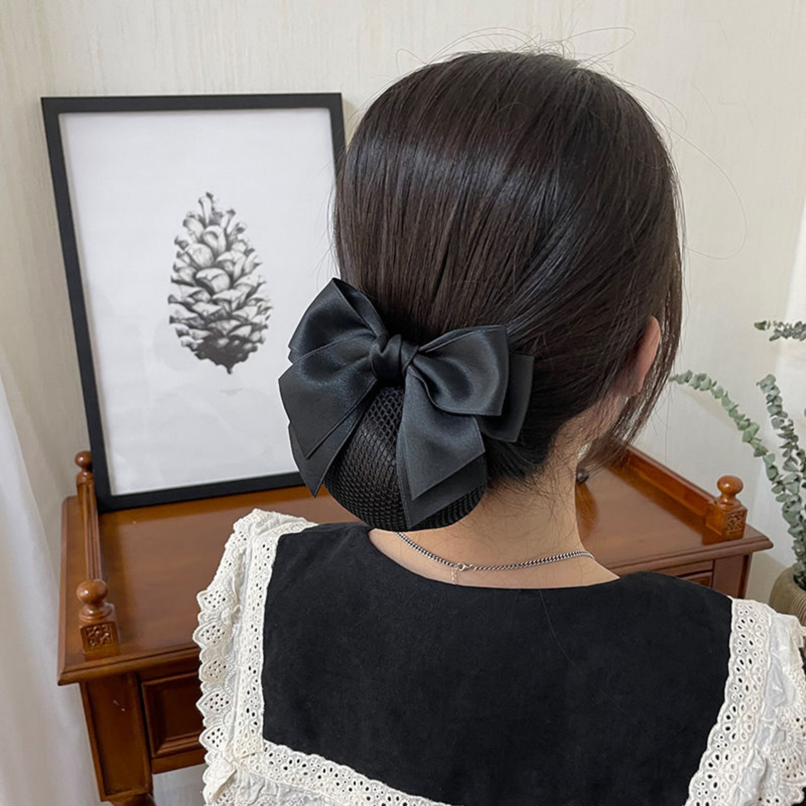 1PC Elegant Bow Hair Net for P - огляд і ціна Women'S Work Accessories