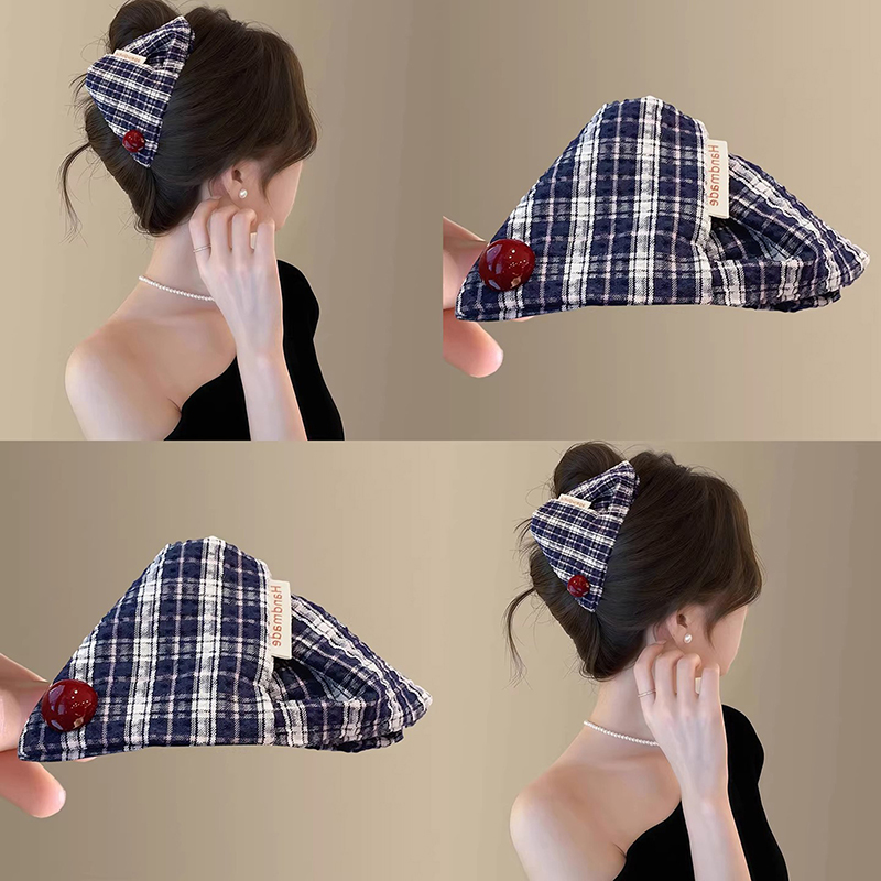 Triangle Hair Claw Clip Women  - огляд і ціна Women'S Work Accessories