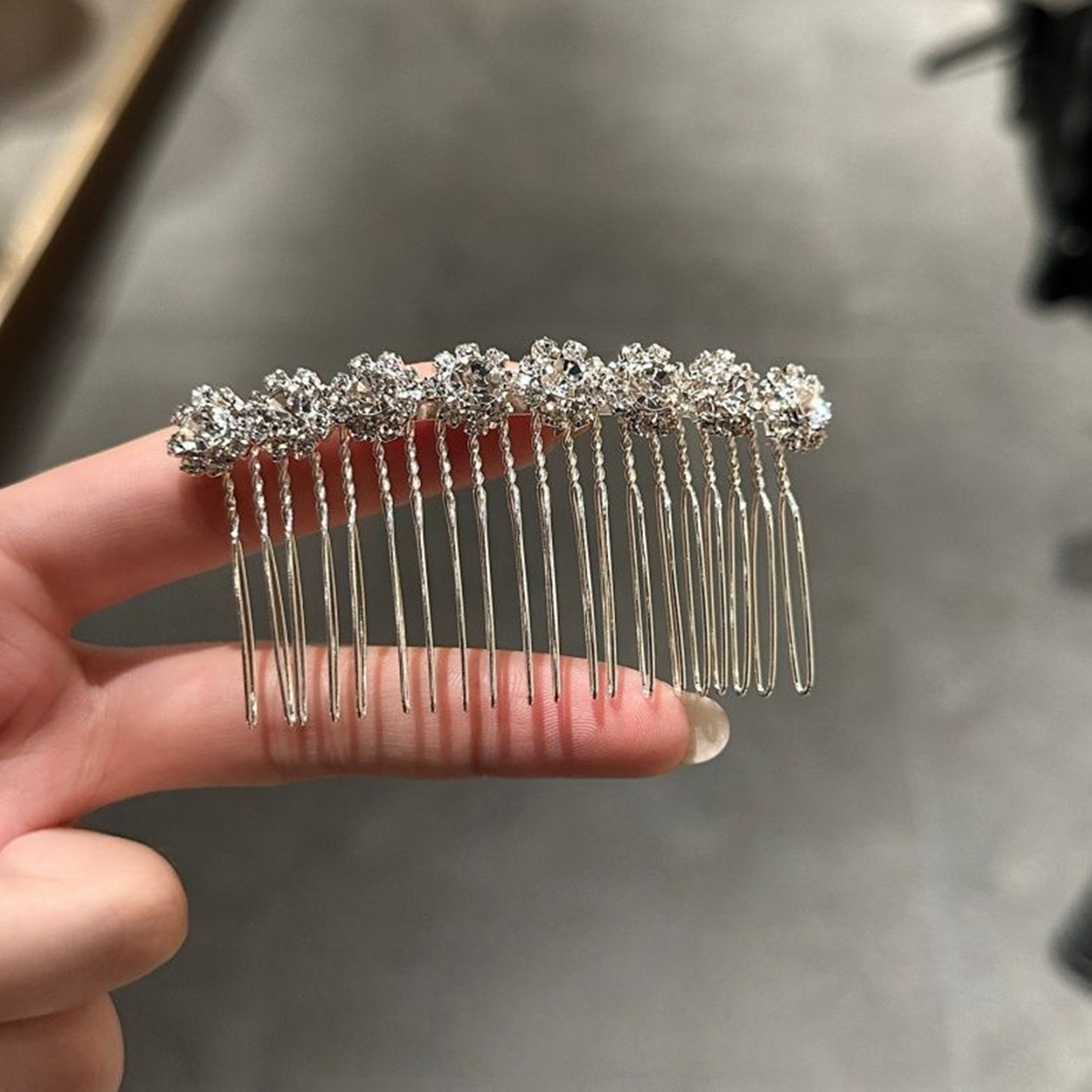 Minimalist Rhinestone Flower H - огляд і ціна Pearl Hair Pin