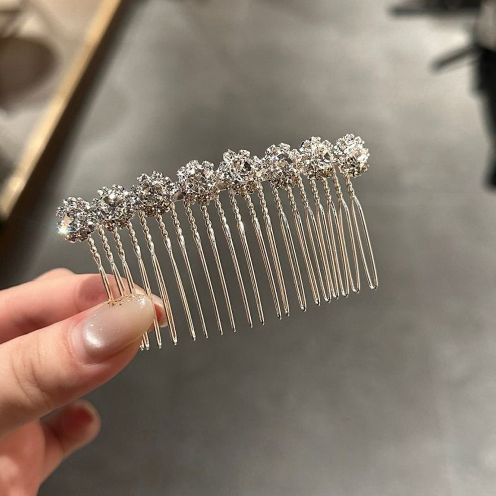 Minimalist Rhinestone Flower H - огляд і ціна Pearl Hair Pin