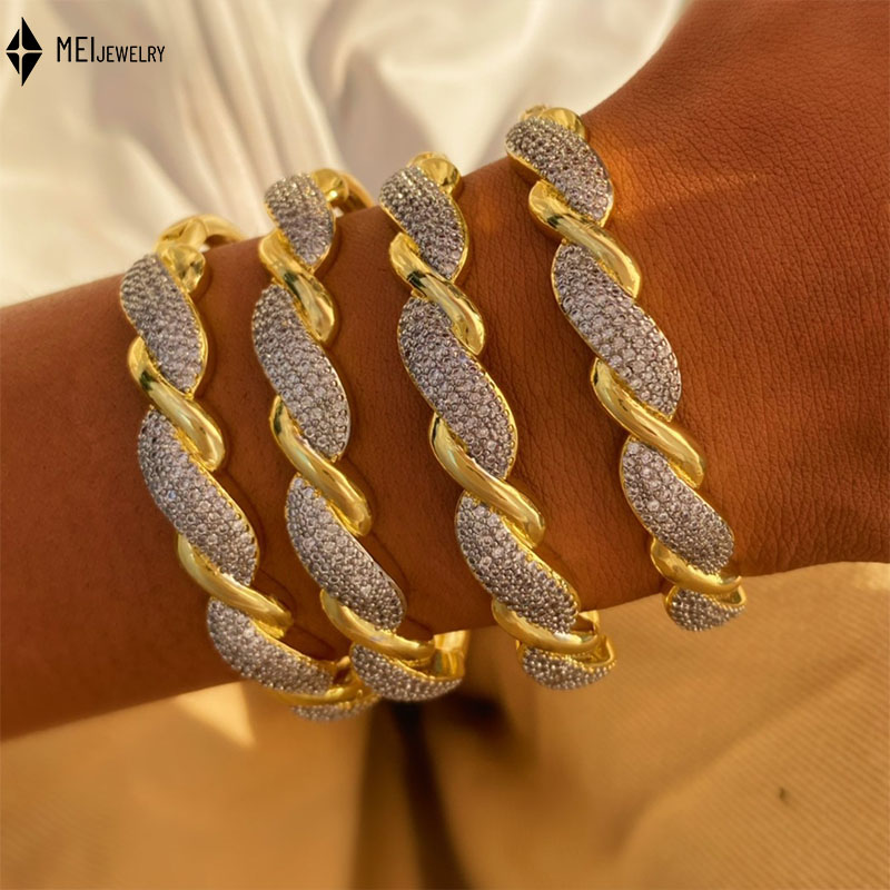 High-End Featuring Two Tone Di - огляд і ціна Women'S Accessories Manufacturers